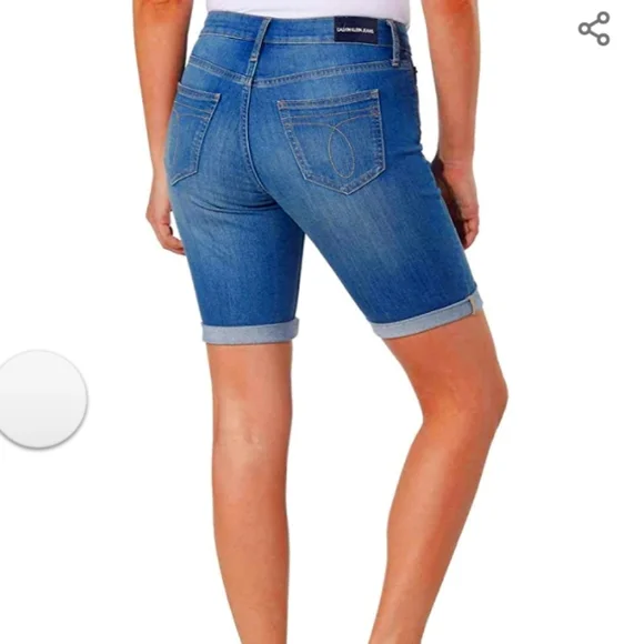 Calvin Klein Jeans Cuff Roll Denim Bermuda Shorts - Picture 4 of 9